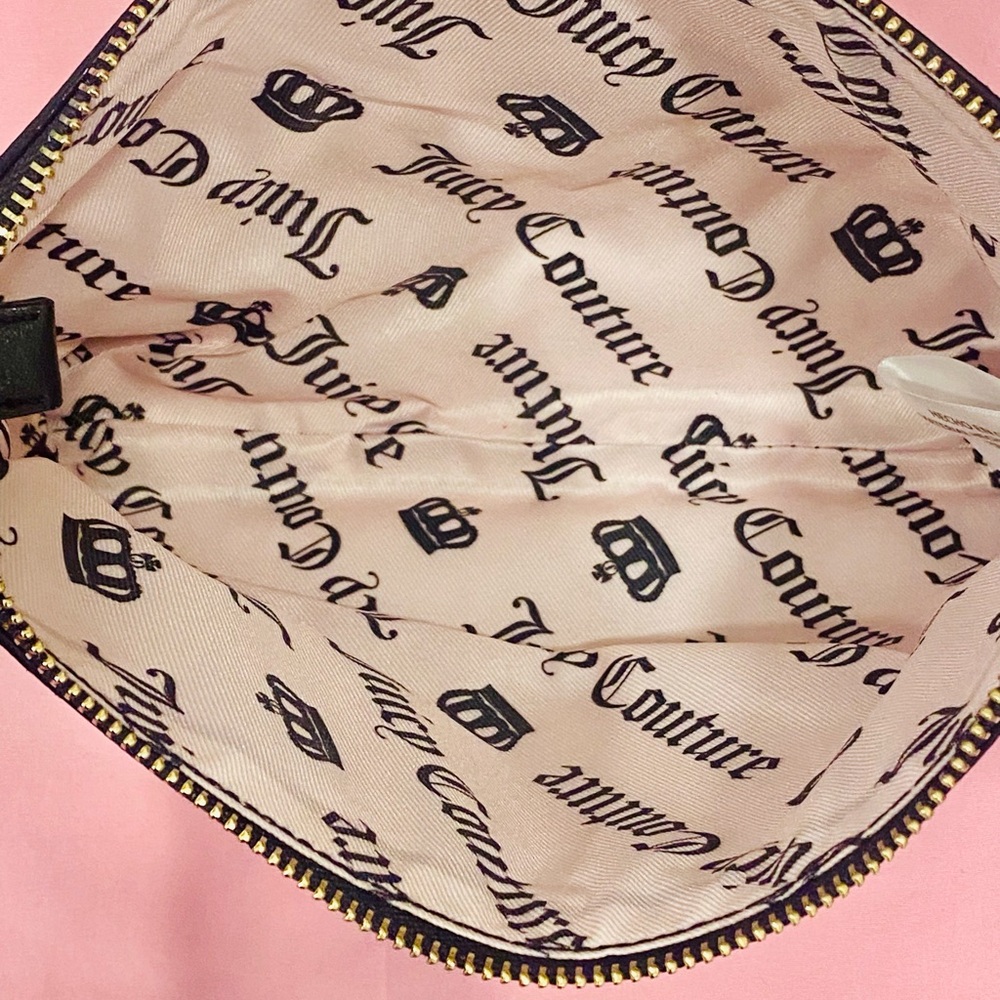 Juicy Couture Black Faux Leather Crossbody Bag with Gold Chain - Picture 10 of 11